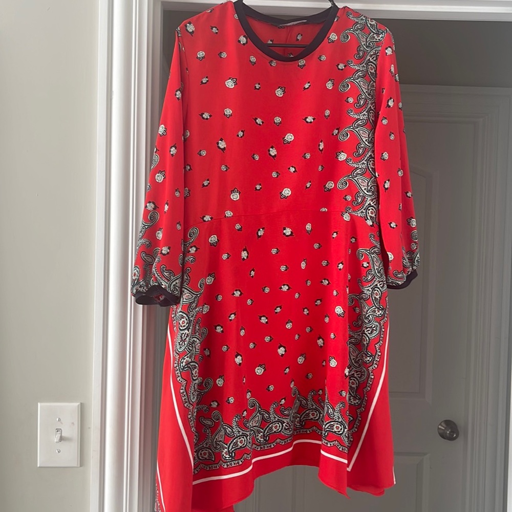 Beautiful midi dress from Zara